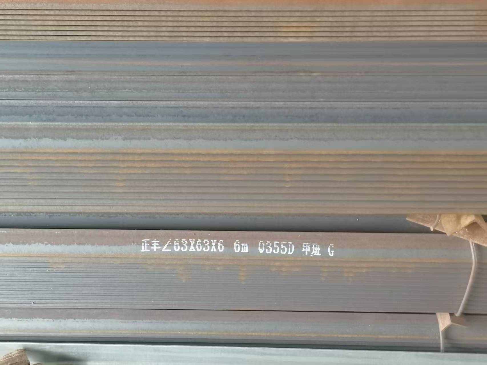 Q<a href='http://13-yi.com/' target='_blank' style='color:#0000FF; text-decoration:underline;'>355D���</a>